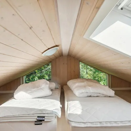 Beautiful Home In Ebeltoft With Sauna