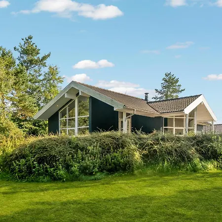 Beautiful In Ebeltoft With Sauna * Øksenmølle